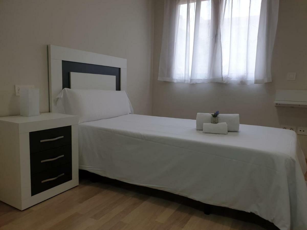 Apartamento Turistico Puente Romano P3 Bajo - B Salamanca Dış mekan fotoğraf